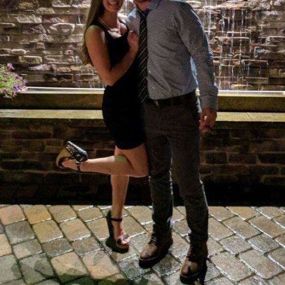 Banana republic black dress 💕HUGE CLOSET SALE - Picture 4 of 7